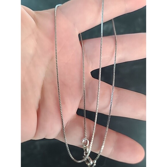 925 Sterling Silver Box Chain Necklace Vintage Italy - Picture 2 of 10